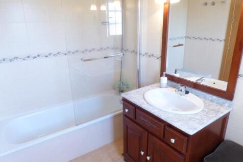 3 Bedroom Detached For Sale-TOT14-21
