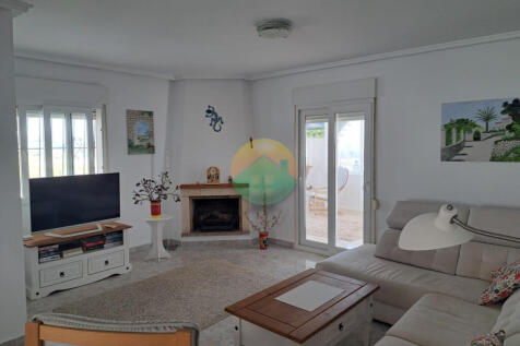 3 Bedroom Detached For Sale-CAA34-6