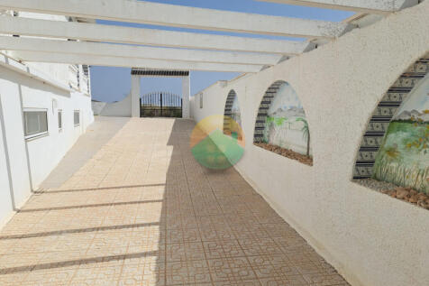 3 Bedroom Detached For Sale-CAA34-7