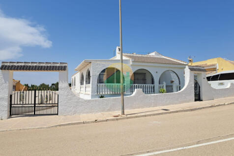 3 Bedroom Detached For Sale-CAA34-8
