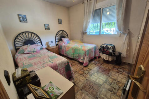 3 Bedroom Country House For Sale-CALA04-20