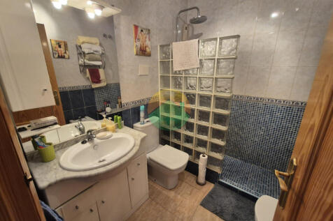 3 Bedroom Country House For Sale-CALA04-24