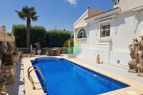 3 Bedroom Detached For Sale-ROB432-5