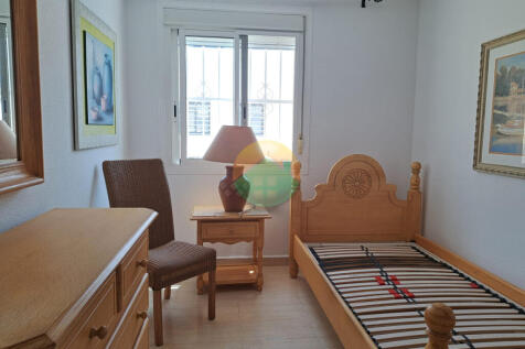 3 Bedroom Detached For Sale-ROB432-17