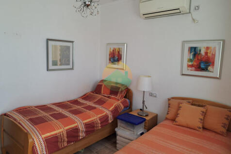 3 Bedroom Detached For Sale-ROB432-20