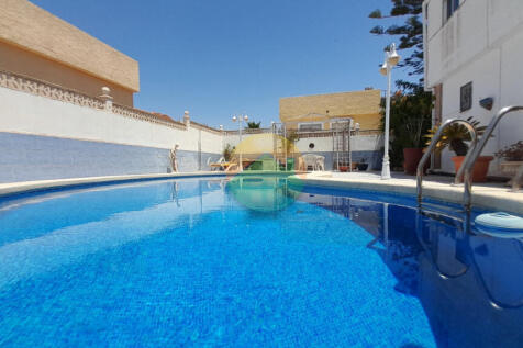 2 Bedroom Detached For Sale-ROD433-26