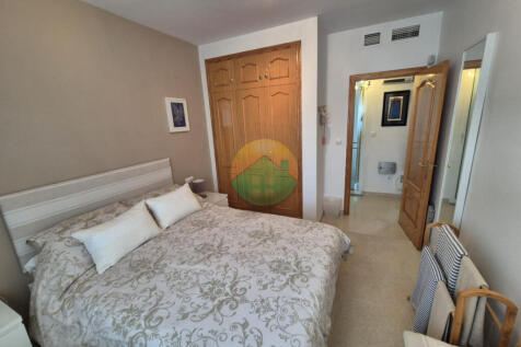 4 Bedroom Detached For Sale-CALA05-18