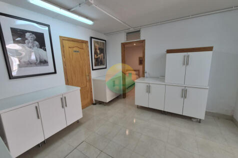 4 Bedroom Detached For Sale-CALA05-22