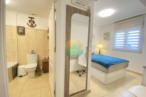 3 Bedroom Apartment For Sale-MOSTR12-18
