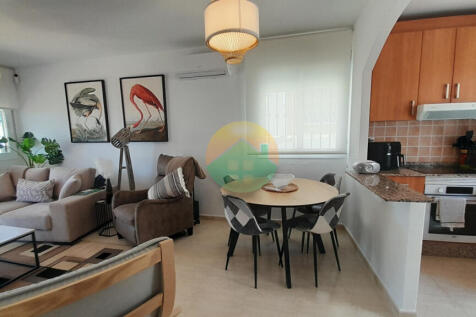 2 Bedroom Detached For Sale-MON23-15
