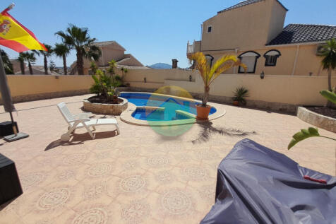 3 Bedroom Detached For Sale-NED611i-4