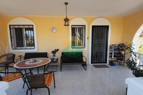 3 Bedroom Detached For Sale-NED611i-11
