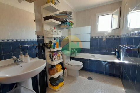3 Bedroom Detached For Sale-NED611i-18