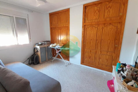 3 Bedroom Detached For Sale-NED611i-19
