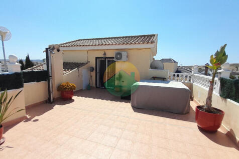 3 Bedroom Detached For Sale-NED611i-24