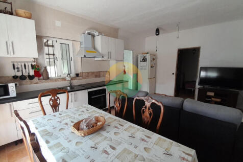 Two country properties For Sale-CARTA01-16