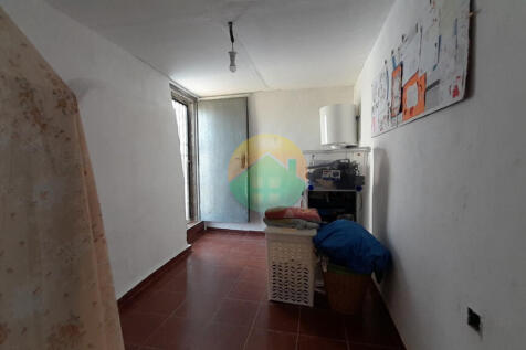 Two country properties For Sale-CARTA01-18