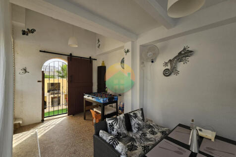 2 Bedroom Detached For Sale-CLAD424-22