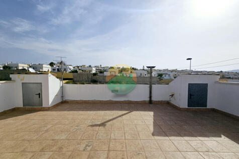 2 Bedroom Detached For Sale-CLAD424-26