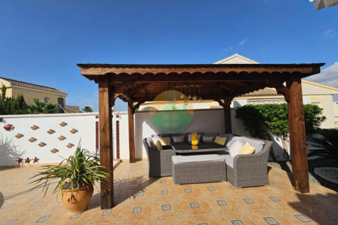 3 Bedroom Detached For Sale-CIB101-4