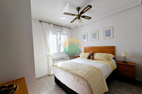 3 Bedroom Detached For Sale-CIB101-16