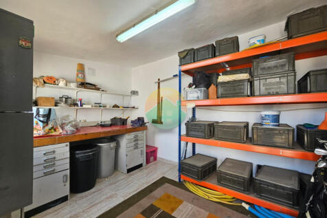 3 Bedroom Detached For Sale-CIB101-20