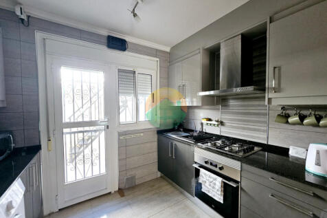 2 Bedroom Terraced For Sale-CLAD425-15