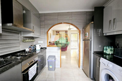 2 Bedroom Terraced For Sale-CLAD425-16