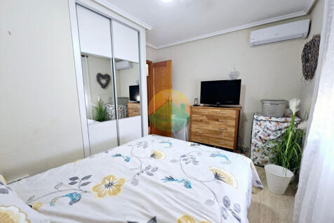 2 Bedroom Terraced For Sale-CLAD425-18