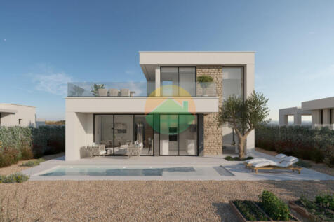 3 Bedroom Detached For Sale-HDAStella-1