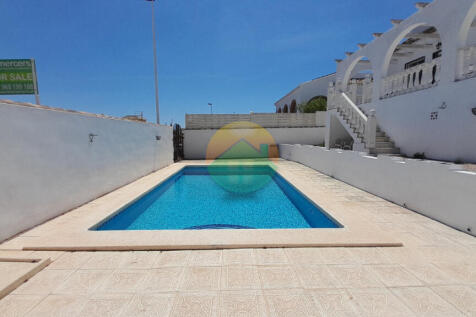 2 Bedroom Detached For Sale-FOD366-2