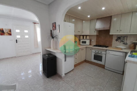 2 Bedroom Detached For Sale-FOD366-7