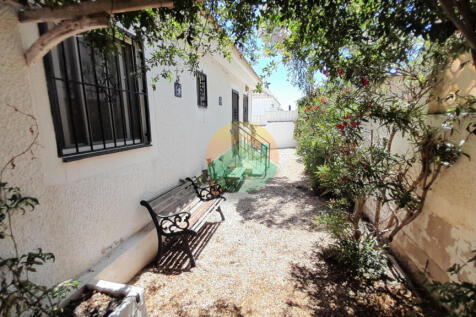 2 Bedroom Detached For Sale-FOD366-11
