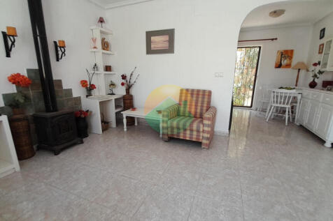 2 Bedroom Detached For Sale-FOD366-16