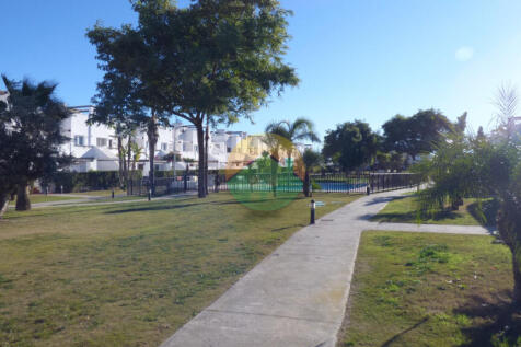 2 Bedroom Apartment For Sale-PW61-8