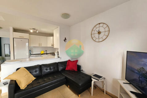 2 Bedroom Apartment For Sale-PW61-11