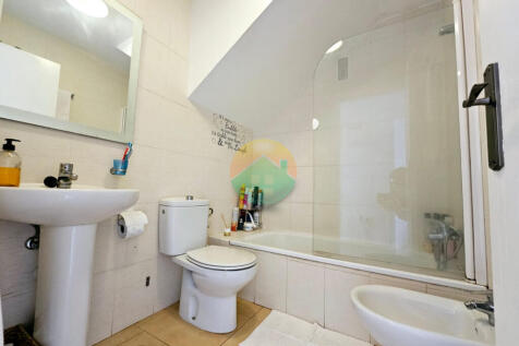 2 Bedroom Apartment For Sale-PW61-19
