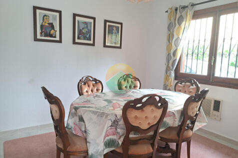 4 Bedroom Detached For Sale-MAZ25-12