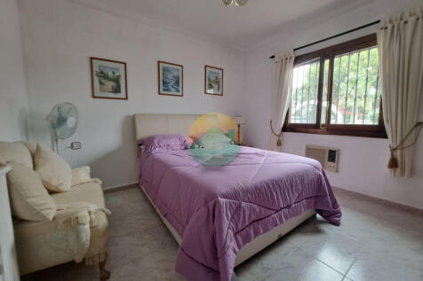 4 Bedroom Detached For Sale-MAZ25-14