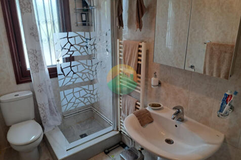 4 Bedroom Detached For Sale-MAZ25-17