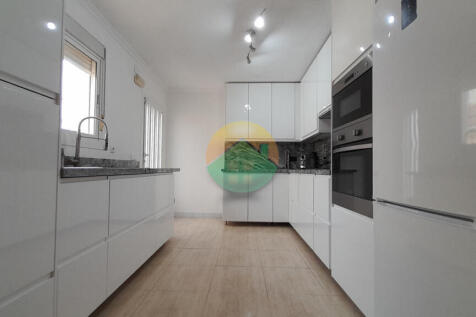 4 Bedroom Detached For Sale-NEB613-13