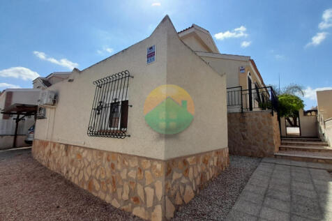4 Bedroom Detached For Sale-NEB613-24