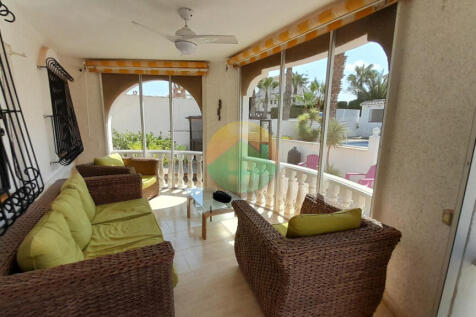 4 Bedroom Detached For Sale-NEB613-10