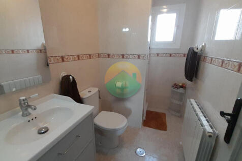 3 Bedroom Detached For Sale-NEB612i-20