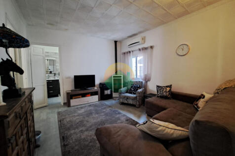 4 Bedroom Terraced For Sale-PAR17-9