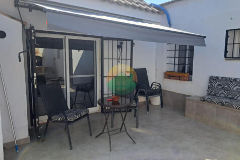 4 Bedroom Terraced For Sale-PAR17-19