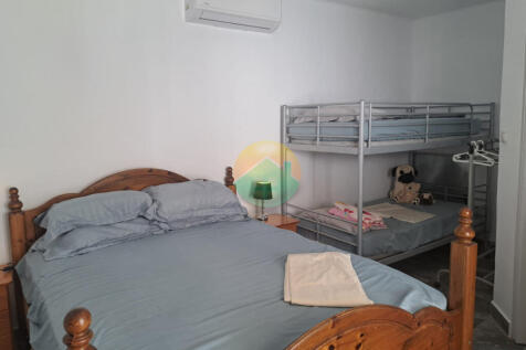 4 Bedroom Terraced For Sale-PAR17-23