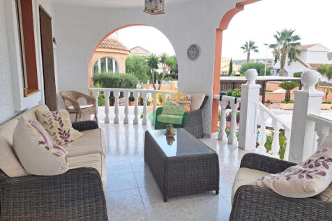 3 Bedroom Detached For Sale-NED616-14