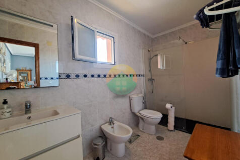 3 Bedroom Detached For Sale-NED616-24