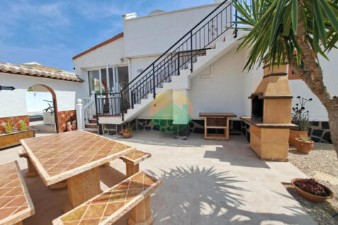 2 Bedroom Detached For Sale-ROB438-9